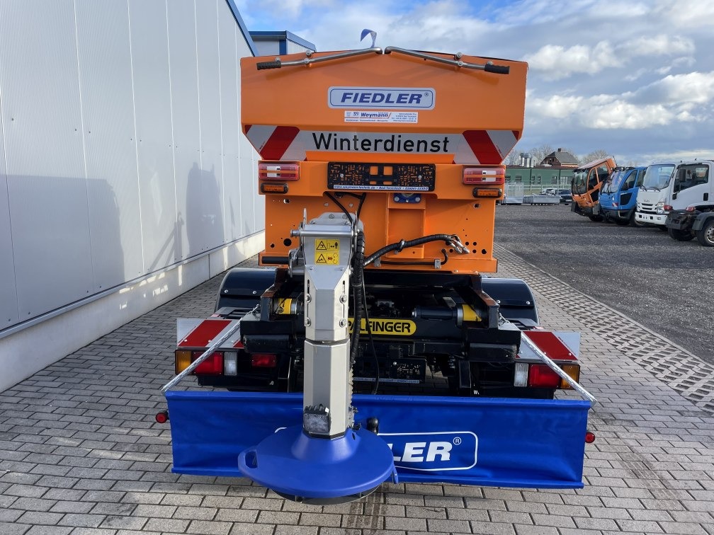 imgi_62_isuzu-npr-abrollkipper-palfinger-streuer-fiedler-schneeschild-3